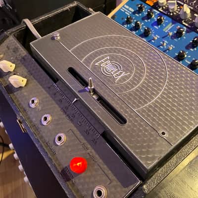 Clean Refurbished Maestro Echoplex EP-3 Solid State tape delay with lid and pedal! image 6
