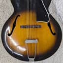 1950 Gibson L-50 Sunburst Jazz Archtop Acoustic Guitar with Hardshell Case