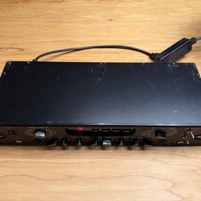 Line 6 Bass POD Pro Rackmount Multi-Effect and Amp Modeler 2001 - 2003 - Black image 3