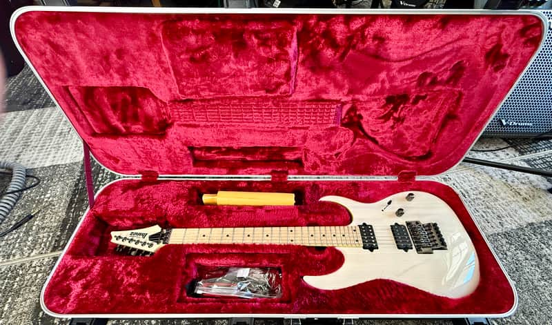 Ibanez RG652AHM-AWD Prestige 2023 - Antique White Blonde image 1