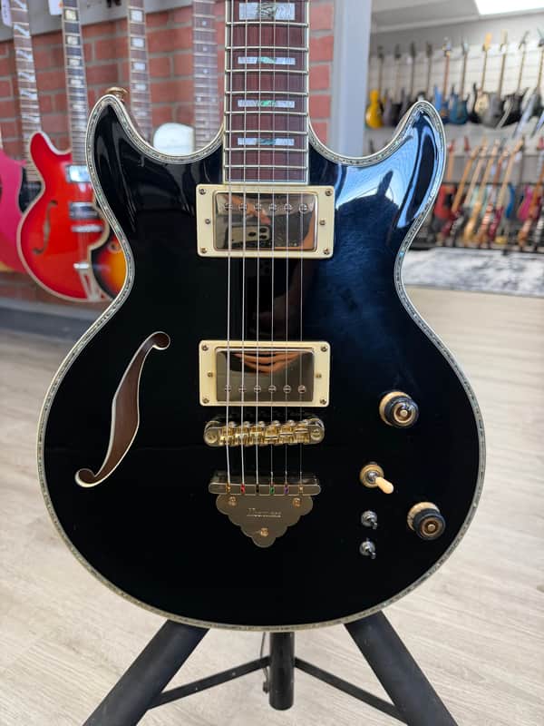 Ibanez AR520H-BK Artist 2021 - Present - Black image 1