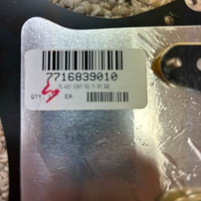Fender Loaded pickguard 2023-2026 image 6