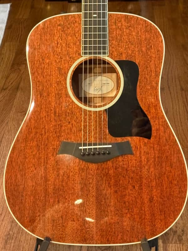 2015 TAYLOR 520e (510/510e) All Mahogany Dreadnaught ~ Full Scale w/HSC!! ~ Excellent Condition!! image 1