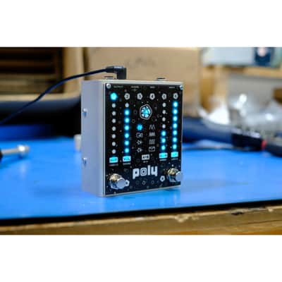 Poly Effects Josh Smith Flat V 2-Channel Overdrive Pedal w/ TRS MIDI image 5