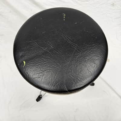 Sound Percussion Round Drum Throne (217-19) image 2