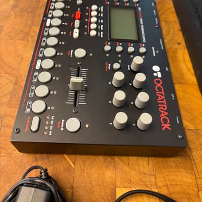 Elektron Octatrack DPS-1 2010s - Black - STAND - DECKSAVER image 8