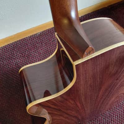 Washburn WLO10SCE Woodline 10 Series Cutaway Orchestra with Electronics 2010s - Natural image 4