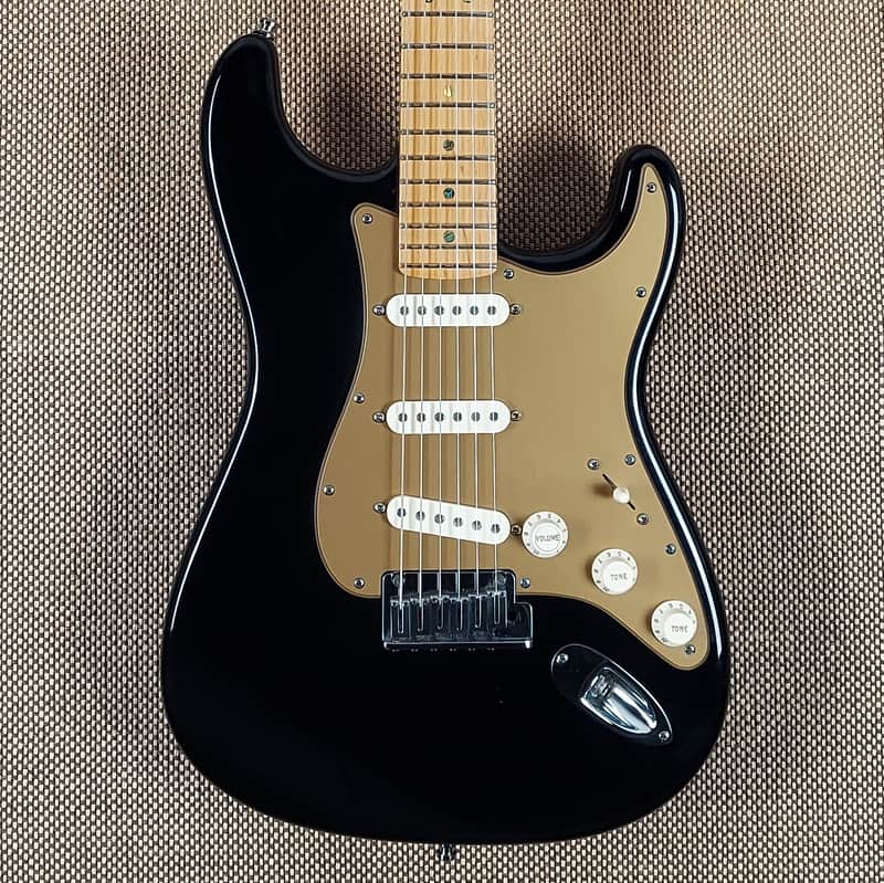 Fender Stratocaster Deluxe Very Good Condition Great Player! (359)