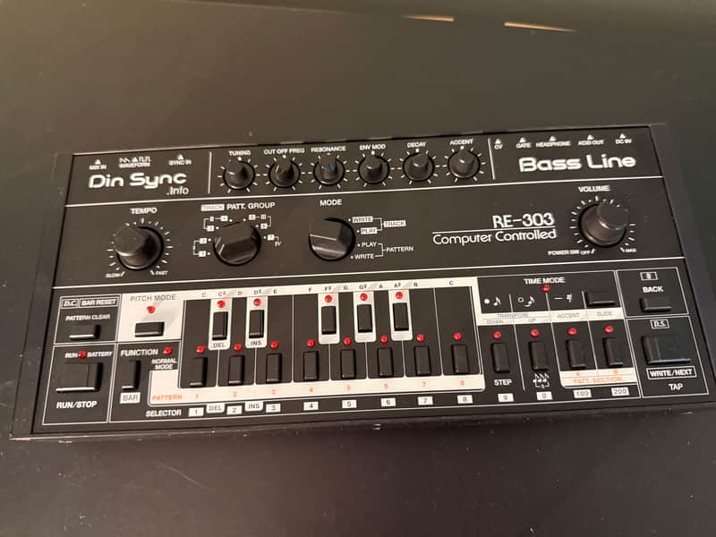 Din Sync RE-303 with Sonic Potions CPU image 1