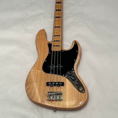 Squier Classic Vibe '70s Jazz Bass 4 String Electric Bass Guitar 2025 Natural image 1