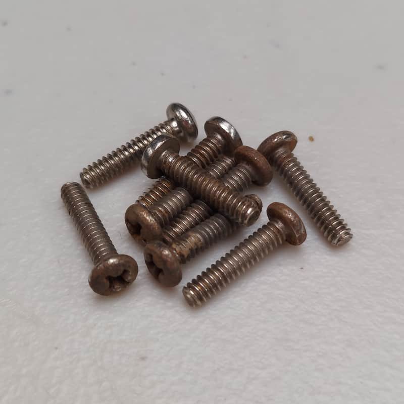 1970's Pickup Screws (M-401) image 1