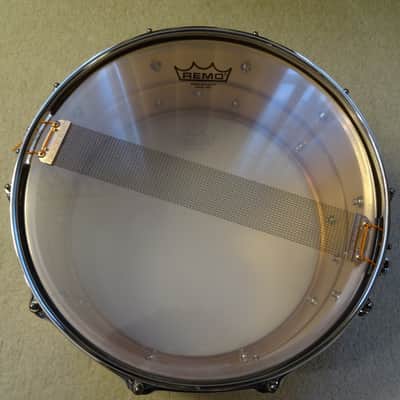 Pearl 6.5x14 Sensitone Phosphor Bronze snare drum image 9