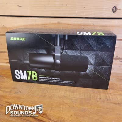 Shure SM7B Dynamic Studio Vocal Microphone