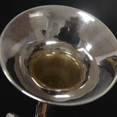 Trompeta Sib Bach Stradivarius 37 Corporation en muy buen estado image 8
