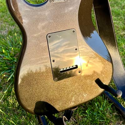 Video! Squier Affinity Stratocaster HH image 8