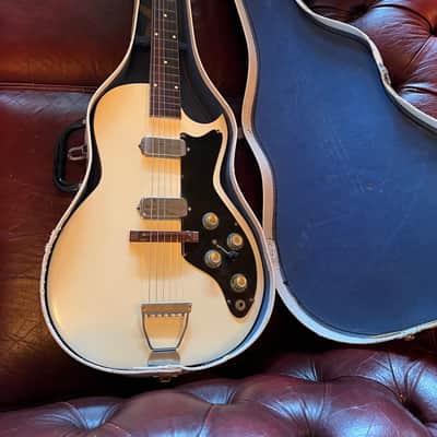 Custom Kraft by Kay Model 4154 1961 - White Crusader image 1