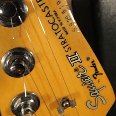 1980s Made in Korea Fender Squier II Stratocaster With Hard Case NICE! image 4