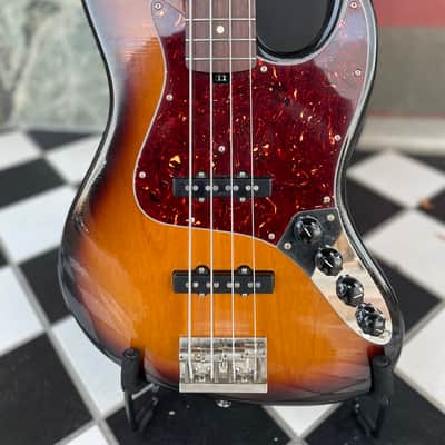 Sadowsky Ultra-Vintage J-Bass 2012 - sunburst image 2