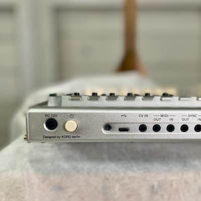 Korg Phase 8 Acoustic Synthesizer Silver image 6