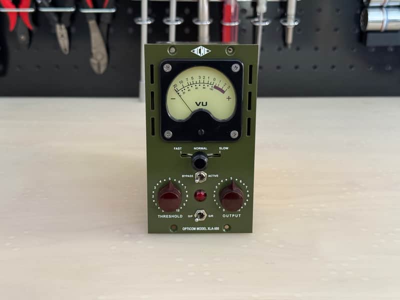 Acme Opticom XLA-500