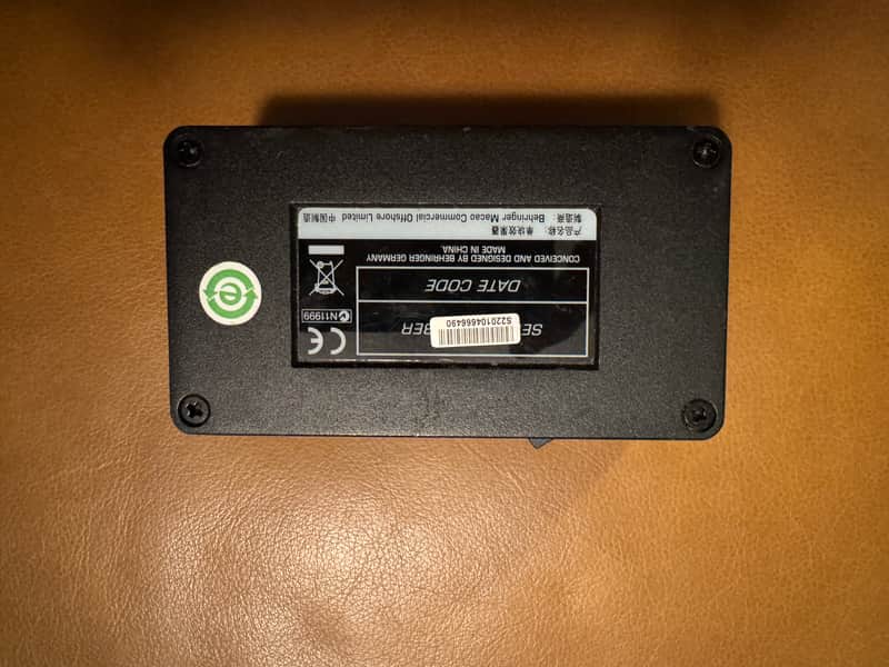 Behringer Ultra-DI DI400P Passive Direct Box 2015 - Present - Standard image 1
