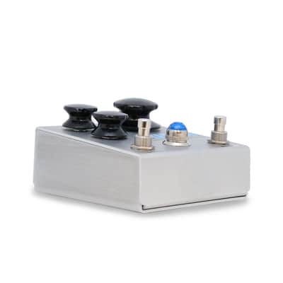 Keeley Zoma Stereo Reverb and Tremelo image 3