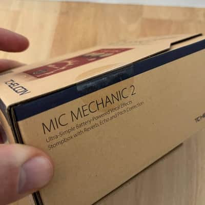 TC Helicon Mic Mechanic 2 2017 - 2021 - Red image 4