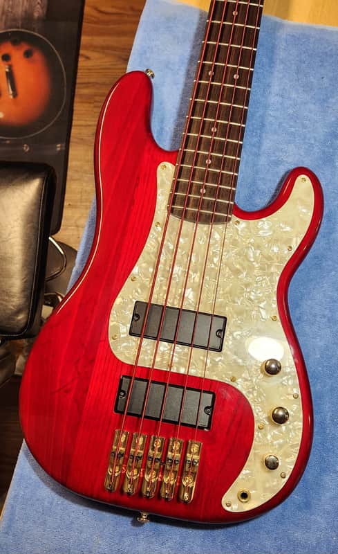 Squier Pro Tone Precision Bass V 1997 | Reverb