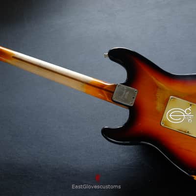 Fender Stratocaster Floyd Rose Classic HSS Sunburst Made in USA Aged Relic (VERY RARE) image 15