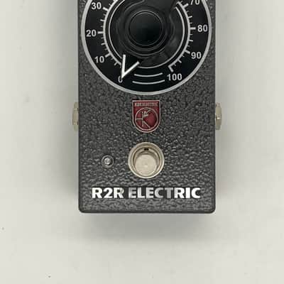 R2R Electric Pre-Amp