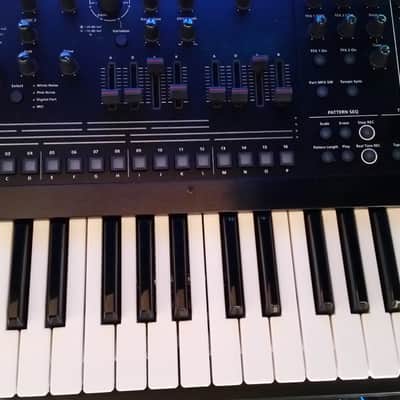 Roland JD-Xa Red/Black image 2