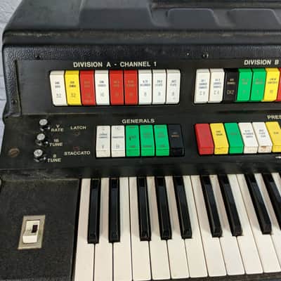 Rare RMI Keyboard Computer KC-2 1975 First Digital Keyboard image 3