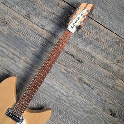 Used Rickenbacker 1997 330 Semi-Hollow - Mapleglo w/Case image 3