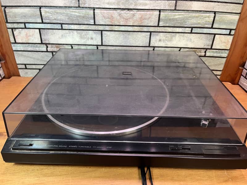 Yamaha TT-400U Natural Sound Stereo Automatic Turntable