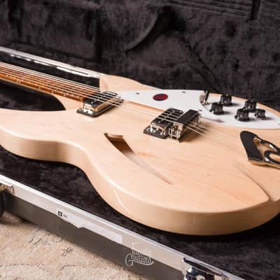 Rickenbacker 330 Maplego image 8