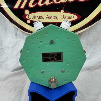Collector Effectors Moon Wolf Octave Fuzz Pedal - based on G.S. Wyllie Moonrock image 2