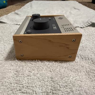 Universal Audio Volt 176 USB-C Audio Interface 2021 - Present - Tan / Gray image 7