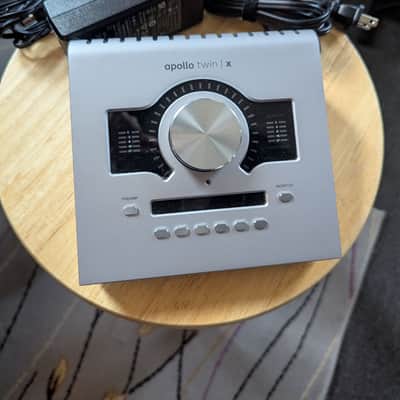 Universal Audio Apollo Twin X Duo Gen 2 Thunderbolt Audio Interface 2024 - Present - Silver image 1