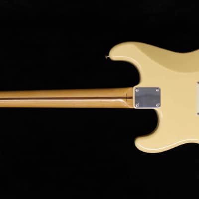 Fender ST-72 YM Yngwie Malmsteen Signature Stratocaster MIJ 1994/95 - Vintage White image 4