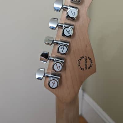 G&L Tribute Series Legacy Left-Handed Setup Righty Relic 3-Tone Sunburst with Rosewood Fretboard image 8