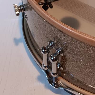 Unique Vintage Snare 14" x 5" Tromsa beech shell re rings / all new hardware Jazz 60s - Sparkle image 4