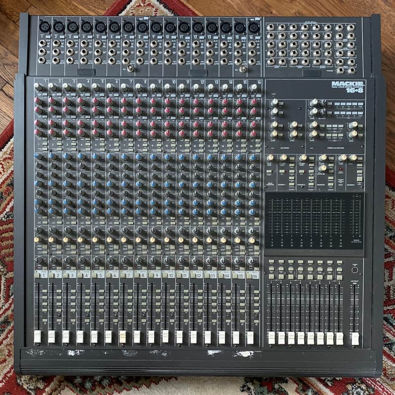 Mackie 16.8 16-Channel 8-Bus Mixing Console | Reverb