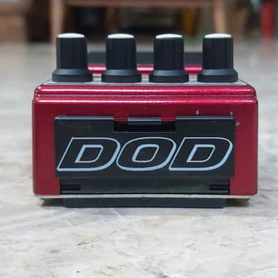 DOD Vibrothang FX22 [NOS - New Old Stock, Complete with Box & Manual] 1st edition 1990 - Metallic Candy Red image 21