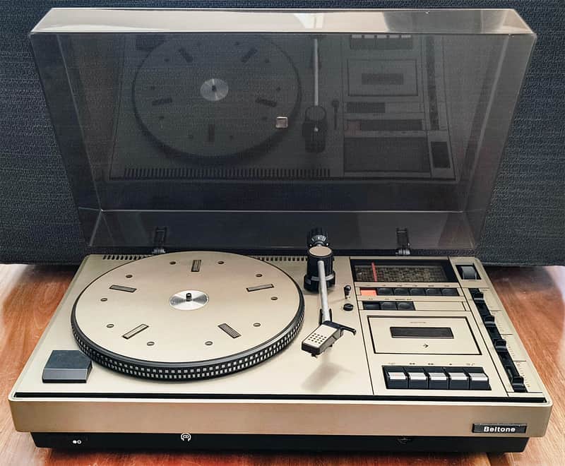 Vintage Beltone 3 in 1 Stereo System with new Pyle PSMSP6WH Speakers image 1