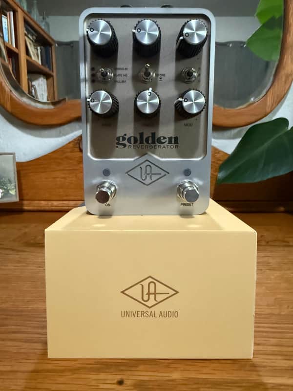 Universal Audio Golden Reverberator 2021 - Present - Gold image 1