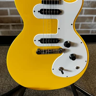 Epiphone Les Paul Melody Maker E1 (Les Paul SL) 2017 - 2025 - Sunset Yellow image 2
