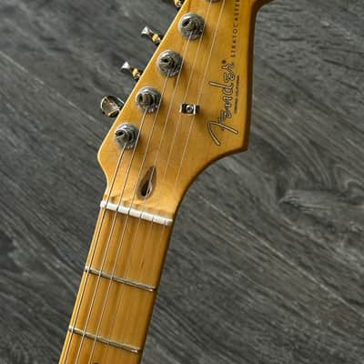Fender American Professional Classic Stratocaster Unplayed image 3
