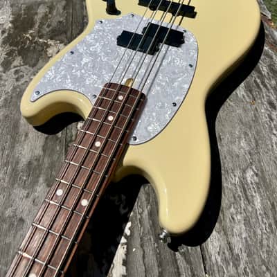 RARE Japanese Import Atelier Z Baby Z PJ4 - Custom Shop Mustang Bass - White image 9