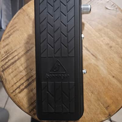 Behringer HB01 Hell Babe Wah Pedal 2010s - Black image 6