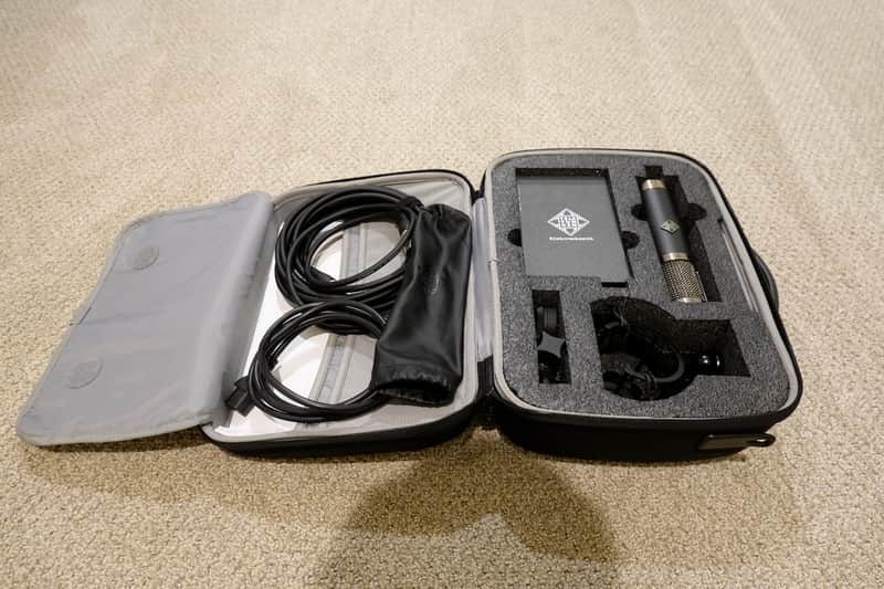Telefunken TF47 Large Diaphragm Multipattern Tube Condenser Microphone